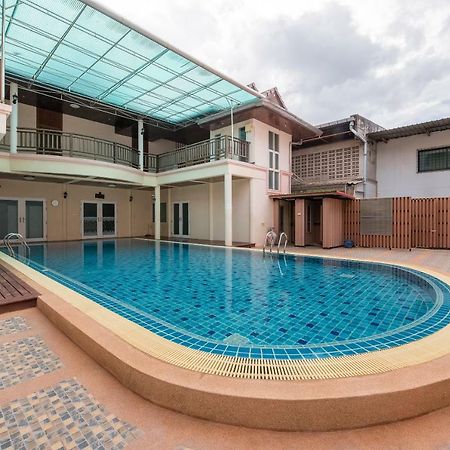 Oyo 257 Sea Paradise Hotel Sattahip Eksteriør billede