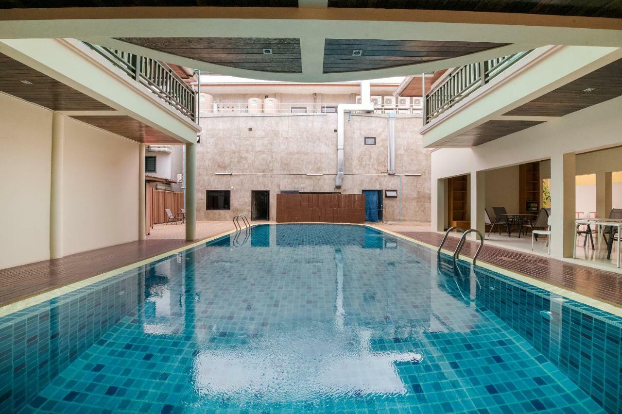 Oyo 257 Sea Paradise Hotel Sattahip Eksteriør billede